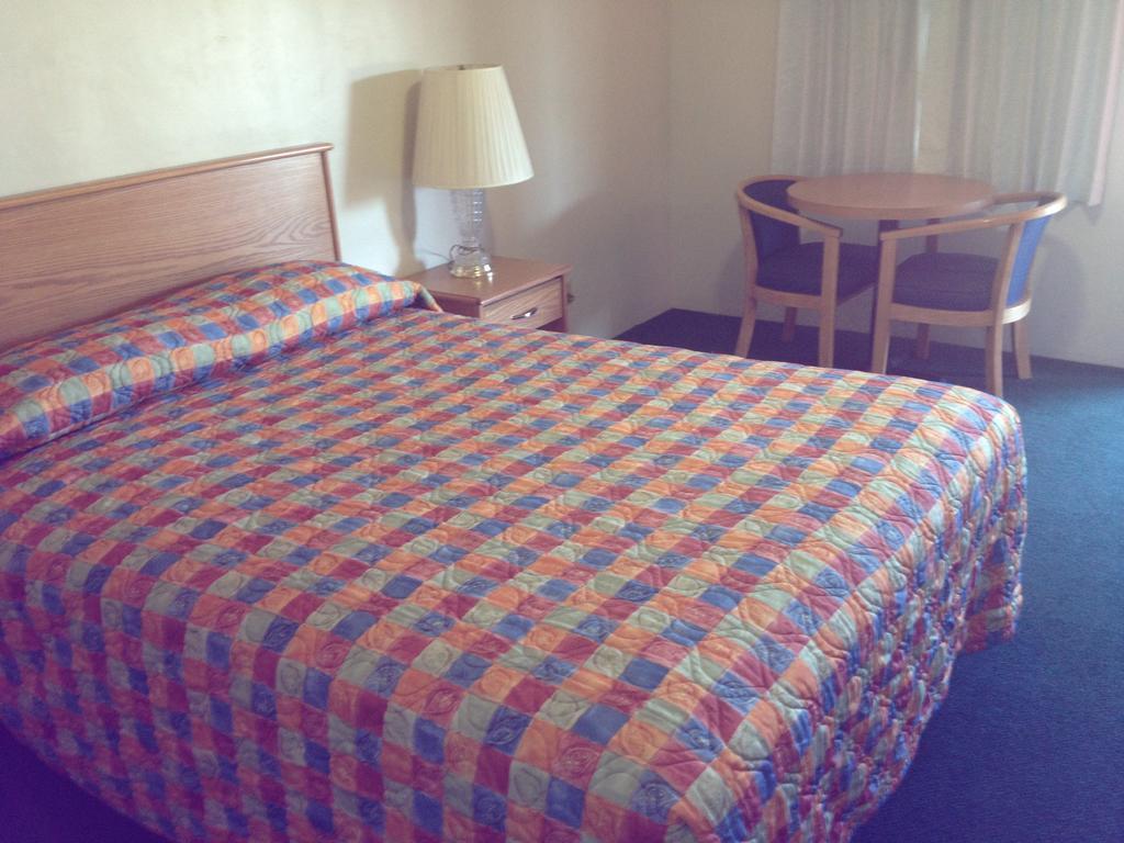 Hacienda Motel San Jacinto Номер фото